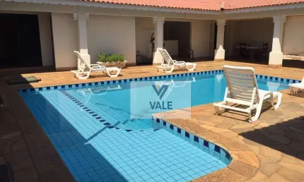 Casa com 3 dormitórios à venda, 449 m² por R$ 3.000.000,00 - Vila Bandeirantes - Araçatuba/SP