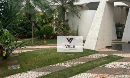 Sobrado com 3 dormitórios à venda, 434 m² por R$ 1.300.000,00 - Higienópolis - Araçatuba/SP