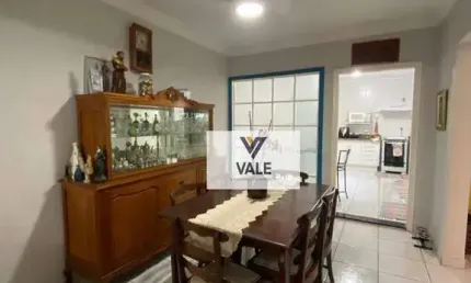 Sobrado com 3 dormitórios à venda, 157 m² por R$ 360.000,00 - Icaray - Araçatuba/SP