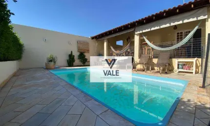 Casa com 2 dormitórios à venda, 150 m² por R$ 600.000,00 - Pinheiros - Araçatuba/SP