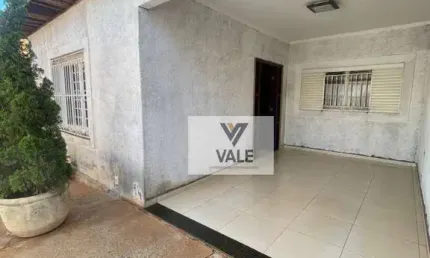 Casa com 2 dormitórios à venda, 147 m² por R$ 300.000 - Conjunto Habitacional Antônio Pagan - Araçatuba/SP