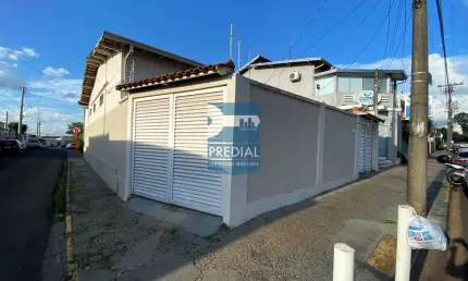 CASA PARA LOCAÇÃO COMERCIAL OU RESIDENCIAL - 3 quartos no Centro de São Carlos
