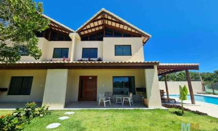 Oportunidade! Duplex com 4 suítes em Arraial Dajuda, Bahia, apenas 400 metros da praia !