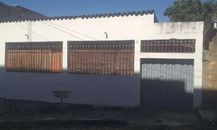 Casa com 3 quartos à venda na Rua Indonésia, Conjunto Henrique Sapori, Ribeirão das Neves