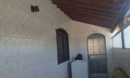 CASA INDIVIDUAL COM 5 VAGAS DE GARAGEM! OPORTUNIDADE NO BAIRRO ÁGUA BRANCA EM CONTAGEM!