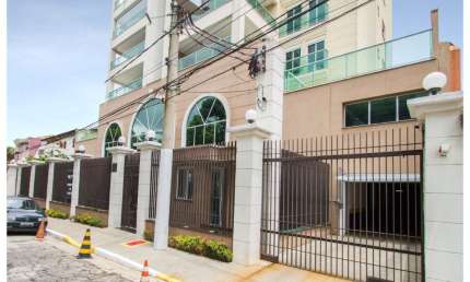 Apartamento pronto para morar Edifício com projeto arquitetônico em estilo contemporâneo, 1 torre com 8 pavimentos, 2 apartamentos por andar, servidos por 2 elevadores, sendo 1 social e 1 de serviço. 