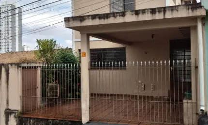 Casa com 3 quartos à venda na Rua Jacó Bernardes, 75, Vila Carbone, São Paulo
