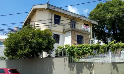 Casa comercial com 8 salas à venda na Rua Bairi, 185, Alto da Lapa, São Paulo