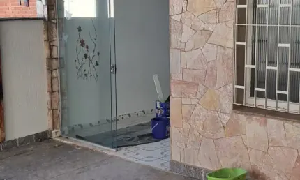 Sobrado à venda em santana – zona norte    rua brás da costa rubian, 104  excelente oportunidade para morar com conforto e espaço em uma das melhores regiões da zona norte!  detalhes do imóvel:    sob