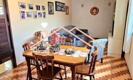 Casa com 3 quartos à venda na Rua Benedita Maria Lopes, Santa Clara, Pouso Alegre