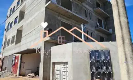 Apartamento lindo, muito bem localizado no Vergani !!