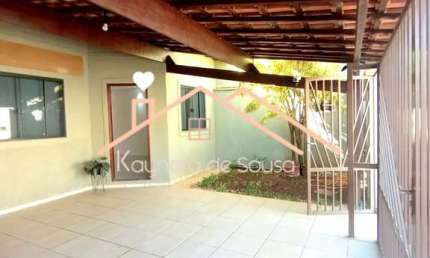 Casa com 2 quartos à venda na Rua Roberto Aragone, Jardim Jatobá, Pouso Alegre