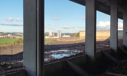 Sala comercial com 6 salas para alugar na Avenida Guarapuava, Cidade dos Lagos, Guarapuava