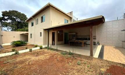Casa para Venda em Belo Horizonte, Trevo, 3 dormitórios, 1 suíte, 3 banheiros, 4 vagas