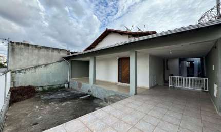 Casa para Venda em Contagem, Alvorada, 3 dormitórios, 2 suítes, 3 banheiros, 1 vaga