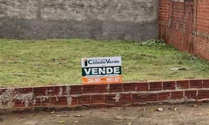 Terreno à venda na Rua Suindara, Jardim Olímpico, Maringá por R$ 215.000