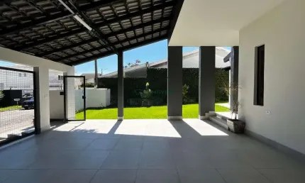 Casa à venda no condomínio Jardim das Colinas - SJC - SP