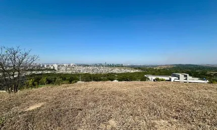 Reserva do Paratehy - Terreno com 1000m² na parte mais alta do condominio.
