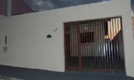 Casa com 2 quartos à venda na Rua Rodolfo de Carvalho Troiano, 165, Residencial Cosmos, Campinas, 120 m2 por R$ 340.000