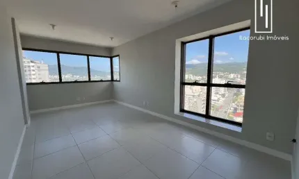 Sala comercial à venda na Rua Santa Luzia, 100, Trindade, Florianópolis por R$ 300.000