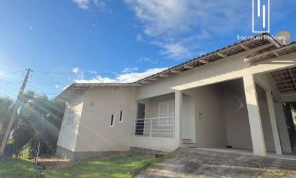 Casa com 3 quartos à venda na Rua Aracuã, 1, Pantanal, Florianópolis por R$ 1.150.000