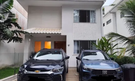 Casa 780 mil em condomínio na Granja dos Cavaleiros