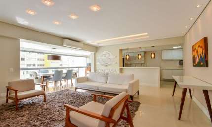 Apartamento com 3 quartos à venda na Rua Alferes Ângelo Sampaio, 802, Batel, Curitiba, 133 m2 por R$ 2.050.000