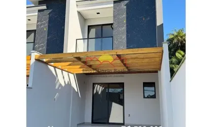 Casa com 3 quartos à venda no São Marcos, Joinville 