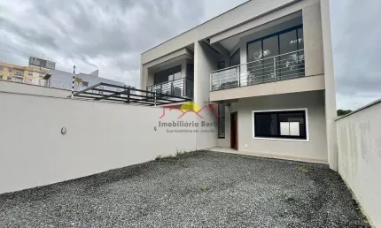 12250 - Sobrado Geminado  com 03 Quartos no bairro Floresta