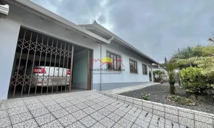 12530 - casa com 03 dormitórios e amplo terreno no bairro  boehmerwald