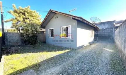 12663 - Casa Averbada com 2 quartos no bairro  Parque Guarani