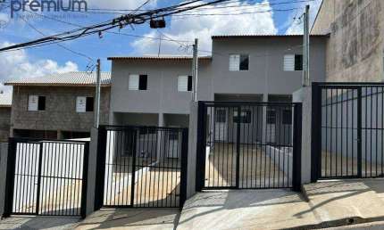 Casa com 2 dormitórios à venda, 72 m² por R$ 360.000 - Vila Aparecida - Bragança Paulista/SP