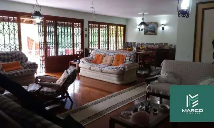 Casa com 3 dormitórios à venda, 332 m² por r$ 890.000,00 - quinta da barra - teresópolis/rj