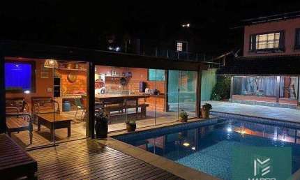 Casa com 4 dormitórios à venda, 150 m² por R$ 2.800.000,00 - Carlos Guinle - Teresópolis/RJ
