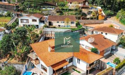 Casa com 4 dormitórios à venda, 382 m² por R$ 2.300.000,00 - Parque São Luiz - Teresópolis/RJ
