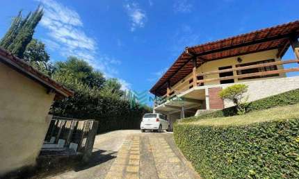Casa com 3 dormitórios à venda, 229 m² por R$ 990.000,00 - Vargem Grande - Teresópolis/RJ