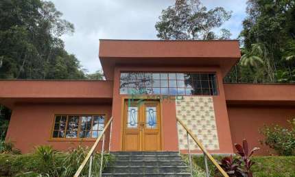 Casa com 3 dormitórios à venda, 165 m² por R$ 1.400.000 - Fazenda Boa Fé - Teresópolis/RJ