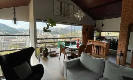 Casa com 3 dormitórios à venda, 150 m² por R$ 1.100.000,00 - Agriões - Teresópolis/RJ