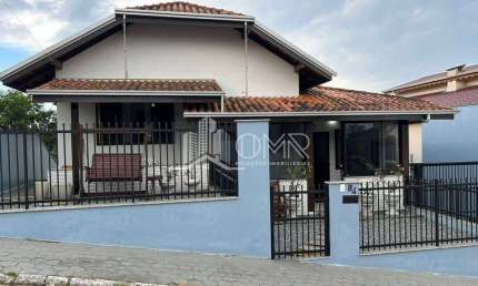 Casa com 3 quartos à venda no Centro, Barra Velha 