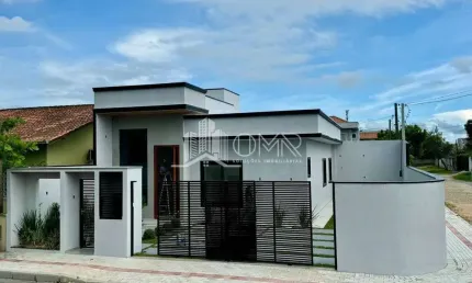 Casa moderna de esquina sozinha no terreno em itajuba