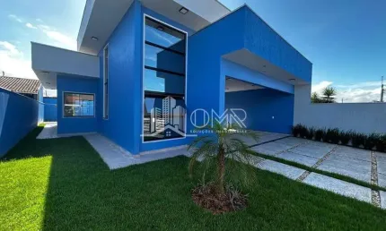CASA COM FINO ACABAMENTO NA PRAIA DE BARRA VELHA/SC