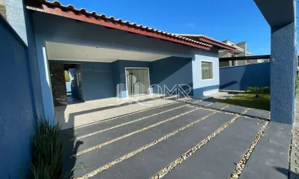 CASA INDIVIDUAL COM 3 QUARTOS SENDO UMA SUÍTE EM ITAJUBA - BARRA VELHA-SC