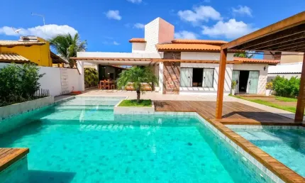 Oportunidade lindíssima  casa na bela praia de Guarajuba 6 Q, 4 suítes no melhor cond. Paraiso cond. Paraiso