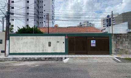 Excelente imóvel, medindo 12m x 27m, bem localizado no Grageru