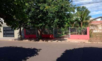 Térrea para venda tem 152 metros quadrados com 3 quartos em Vila Taquarussu - Campo Grande - MS