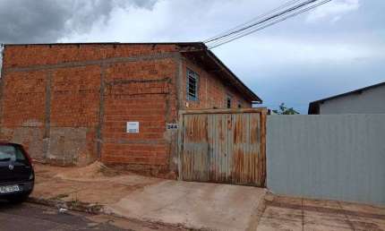 Galpão/Depósito/Armazém para venda com 205 metros quadrados com 2 quartos