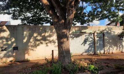 Lote/Terreno para venda tem 360 metros quadrados em Caiçara - Campo Grande - MS