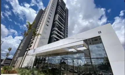 Ed. Vivet: 2 Dormitórios, 79m², Cozinha Planejada e 2 Vagas Livres