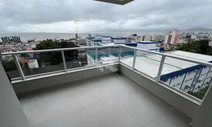 Apartamento novo com 2 suítes a venda em Barreiros São José SC