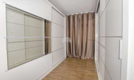 Excelente apartamento no Bairro Mercês em frente ao Hospital Nossa Senhora Aparecida   com 3 dormitórios e uma suíte, esse deslumbrante apartamento conta ainda com sala para dois ambientes, duas  cozi